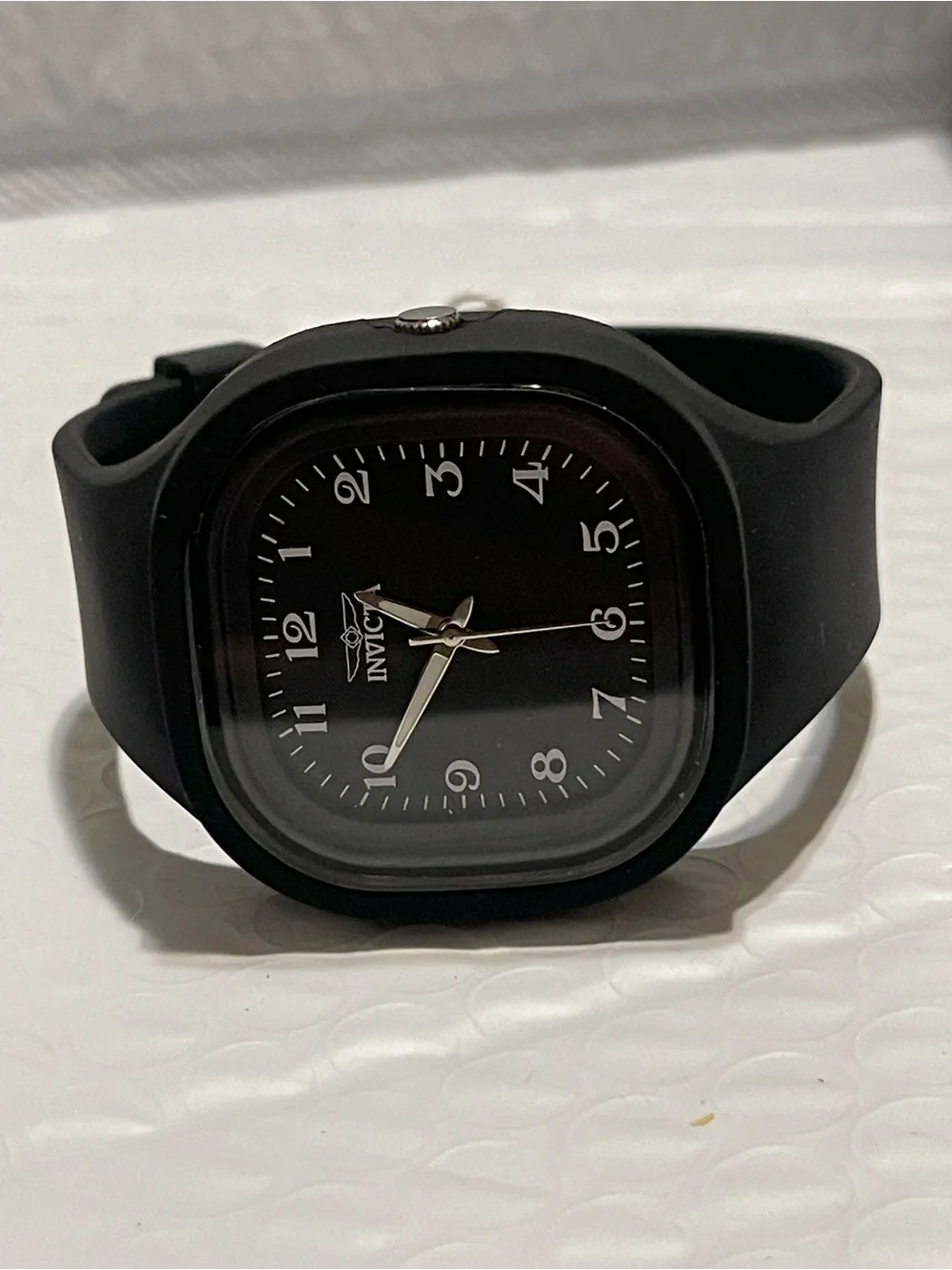 Invicta this eye